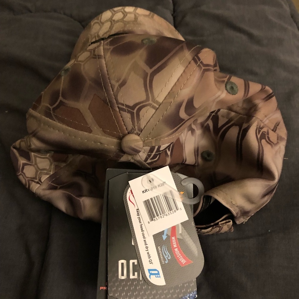 Men’s hat NWT. Kryptek brand